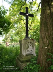 Krzyż upamiętniający śmierć Marcina Żeleńskiego w Grodkowicach