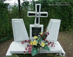 Mogiła żołnierska na cmentarzu w Chełmie